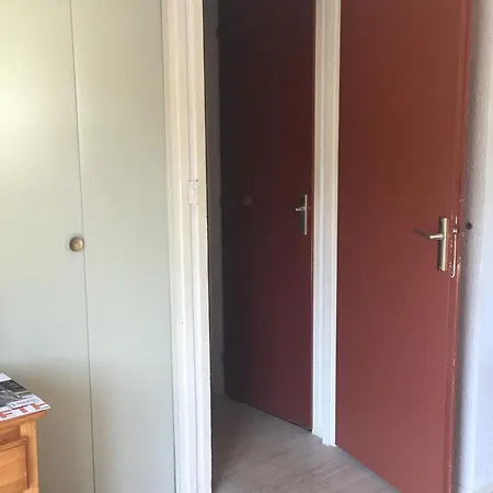 2 Pieces Pour 4 Personnes Avec Balcon, Centre De Valloire, Proche Des Pistes Et Commerces - Fr-1-263-46 * Valloire